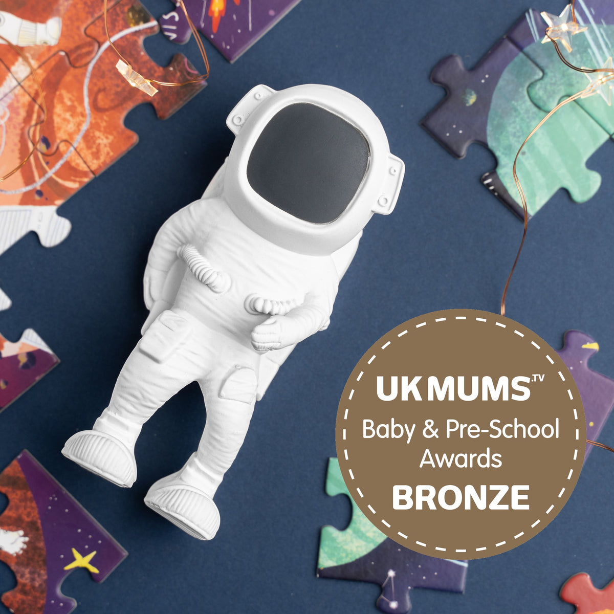 AstroGNAW® astronaut toy wins baby award