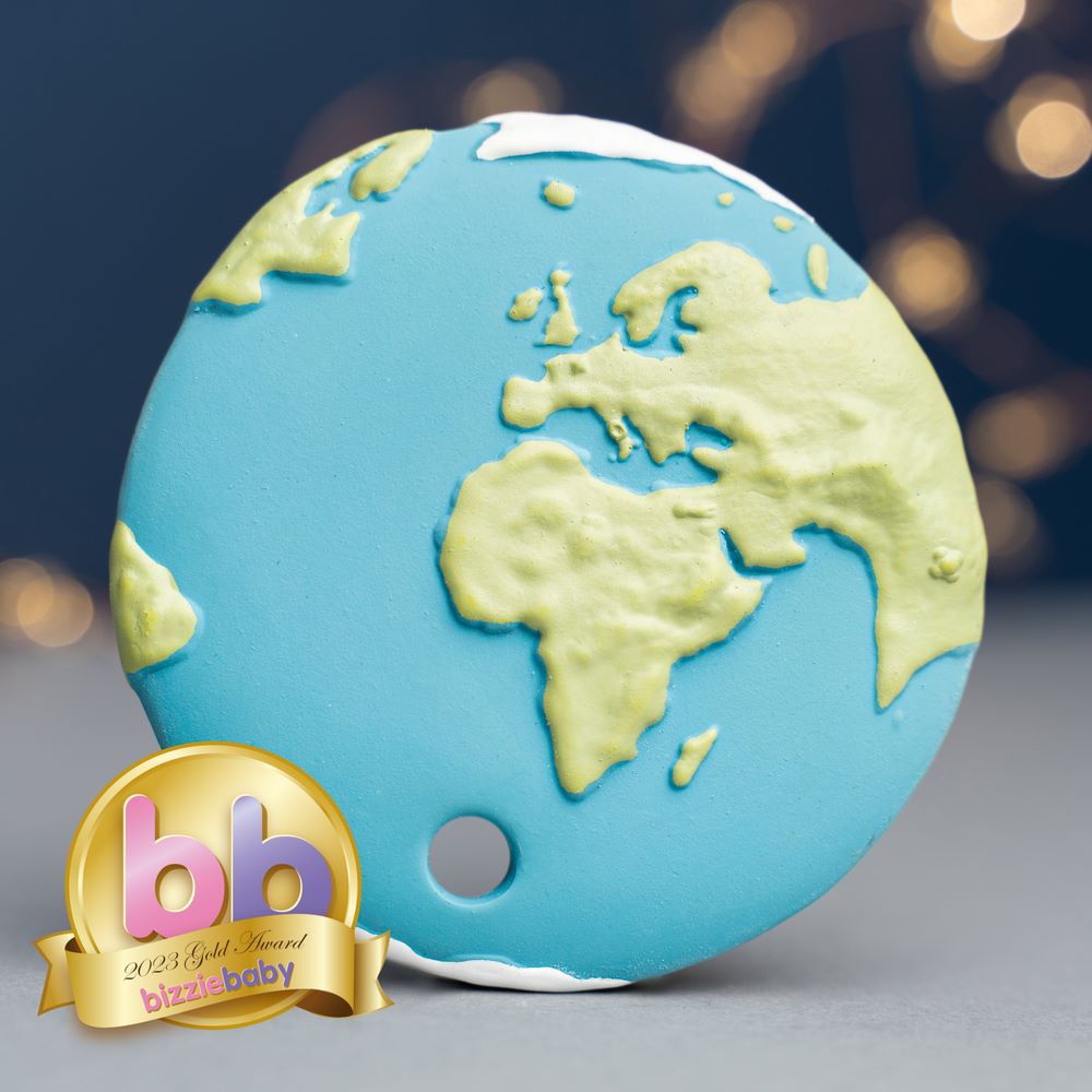 Earth Biscuit wins a GOLD Bizziebaby Award 2023 as awarded by real parents!