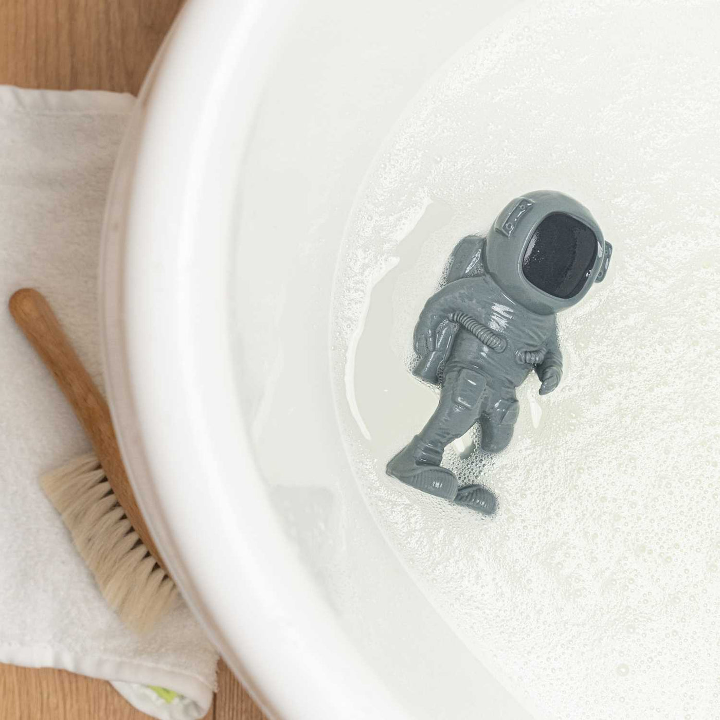 AstroGNAW astronaut natural rubber bath toy